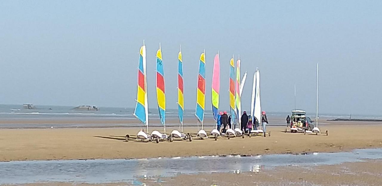 Au 13 : Fenetres Sur Arromanches Екстериор снимка
